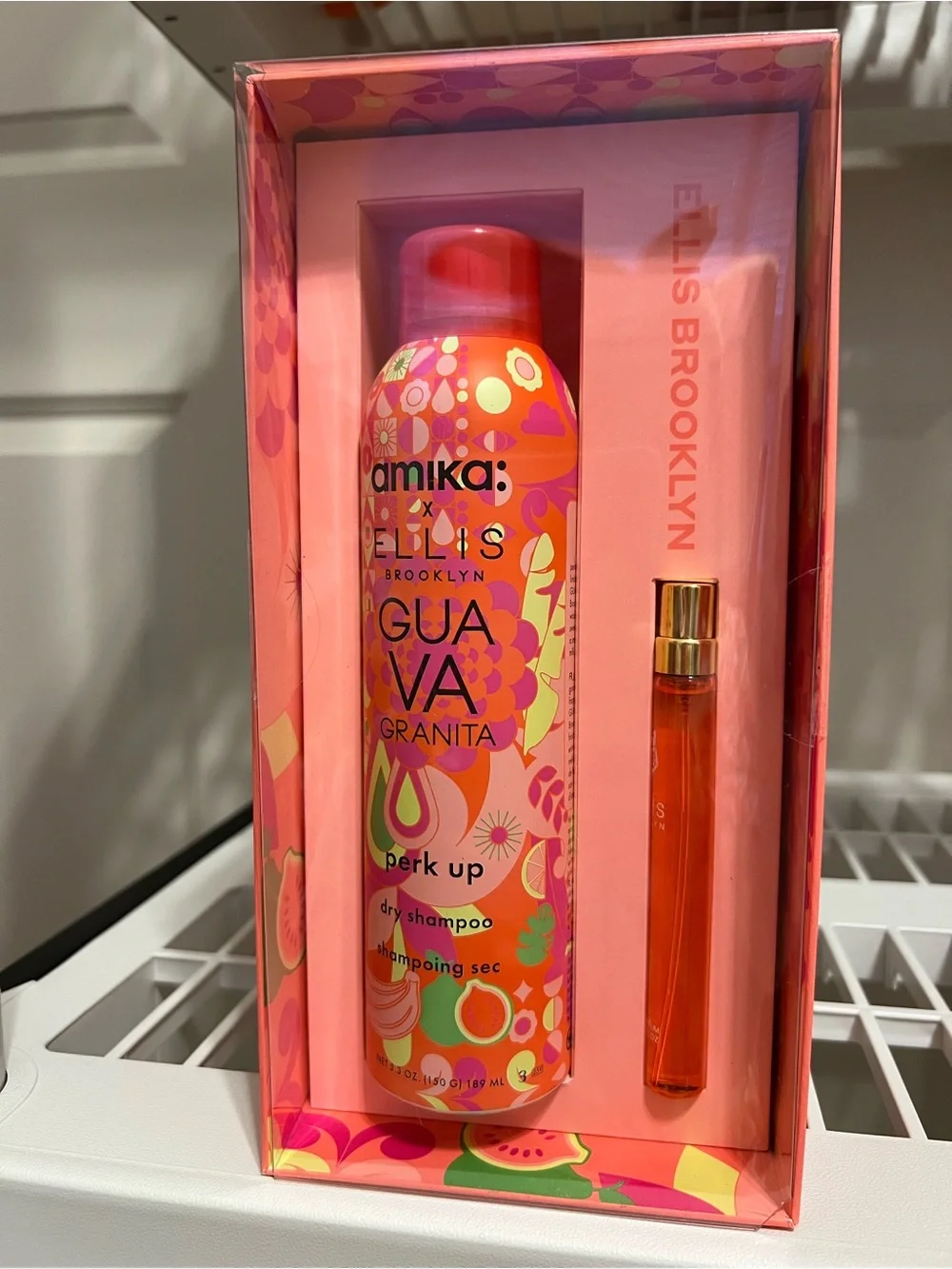 amika Guava Granita Perk Up Dry Shampoo - Pink